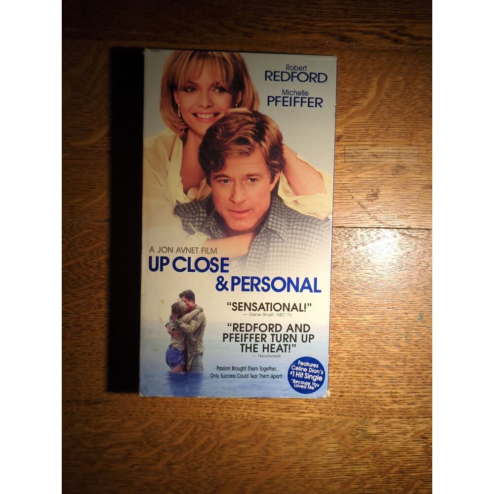 Up Close and Personal (VHS, 1997) Michelle Pfeiffer, Robert Redford